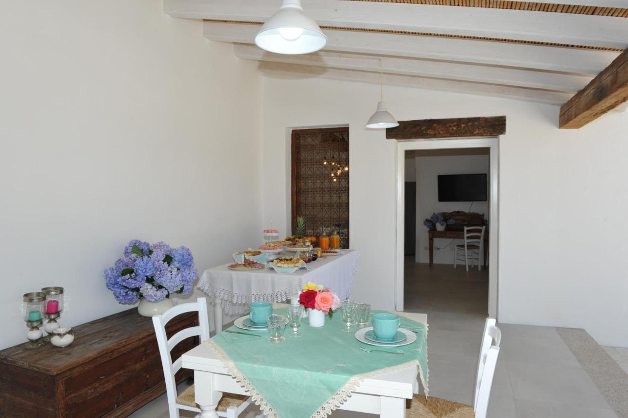 B&B Li Tauli Arzachena Exterior photo